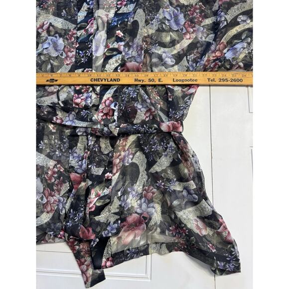 Victoria's Secret Vintage Gold Label Kimono Robe Black Satin Floral Belted Sz OS - Picture 5 of 5